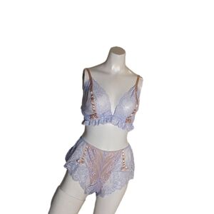 VICTORIA SECRETS DREAM ANGEL LINGERIE SETS BRAS SIZE 36B PANTY SIZE MEDIUM